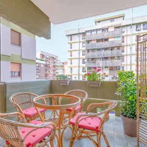 Gate - Luxury Bari